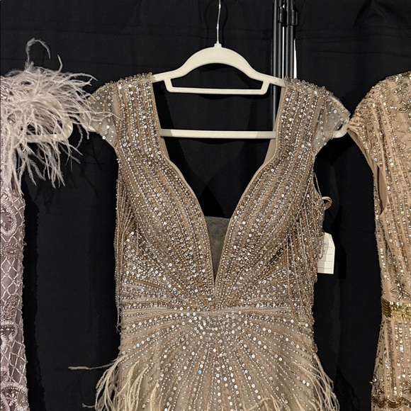 Elegant Gold Beaded Prom Gown with Feather Details BRAND NEW - Picture 16 of 17